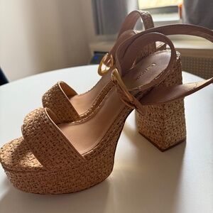 New Larroude Dolly Verona Sandal in Raffia Beige Leather Size 10